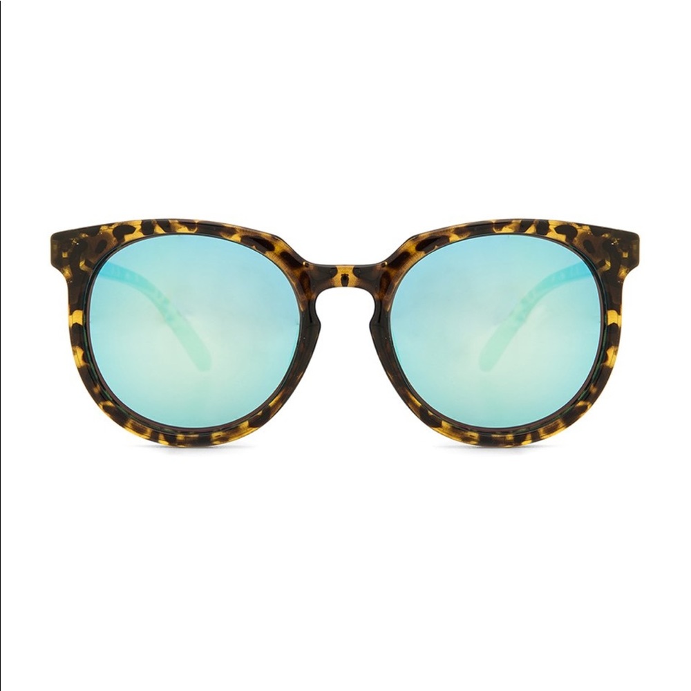 Quay Australia Don’t Change Sunglasses